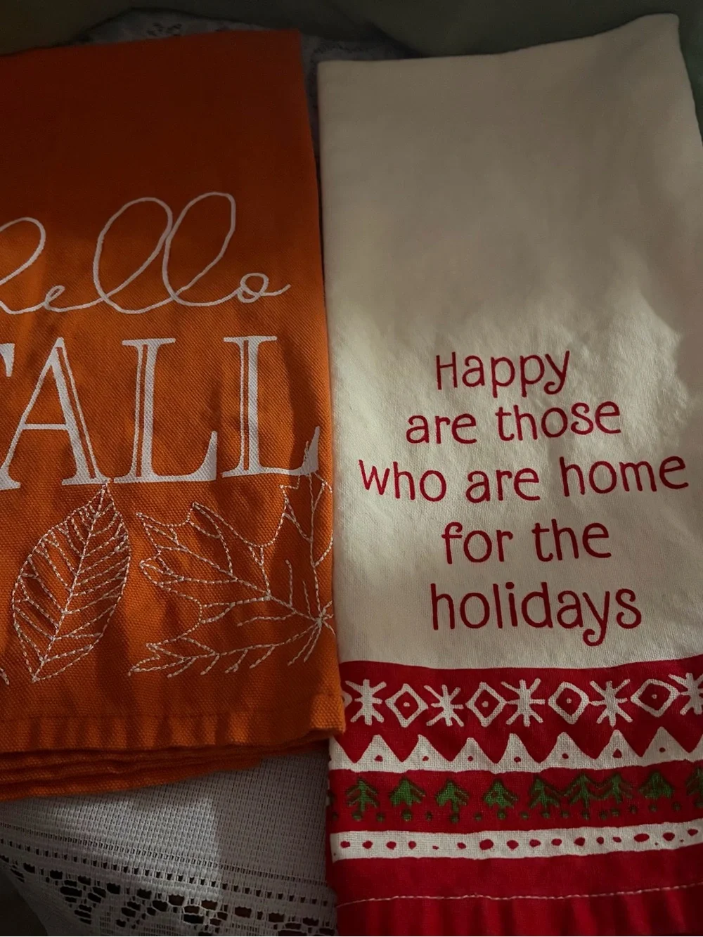 Holiday Home Kitchen Towels - Orange & Cream Festive Set